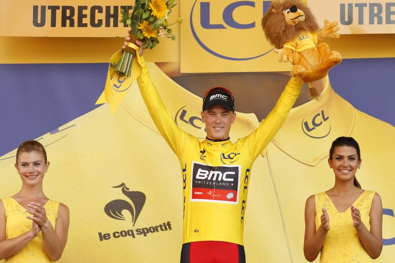Dennis wins 1st Tour de France stage in style