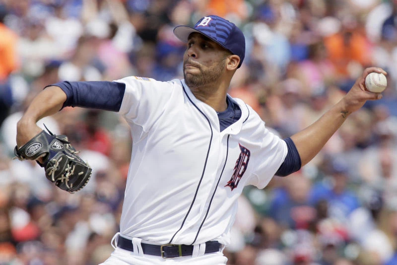 Martinez, Price conspire in Tigers’ 8-3 victory over Blue Jays