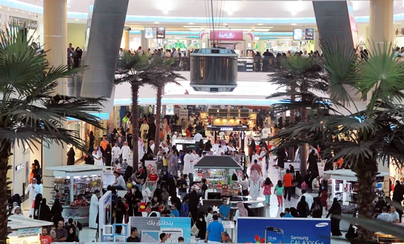 With countdown to Eid, they shop till they drop