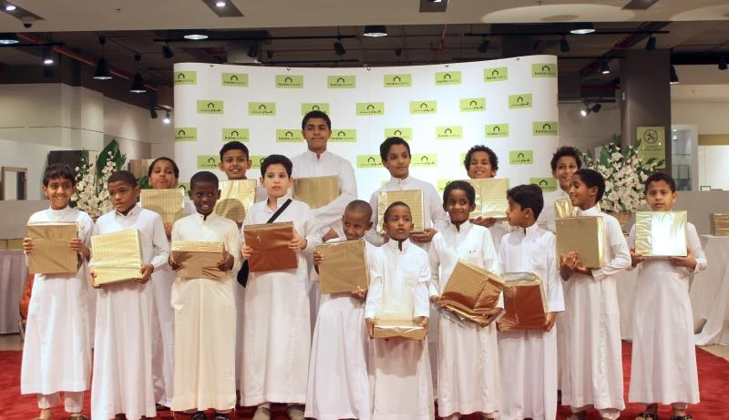 Home Centre stirs up generosity spirit