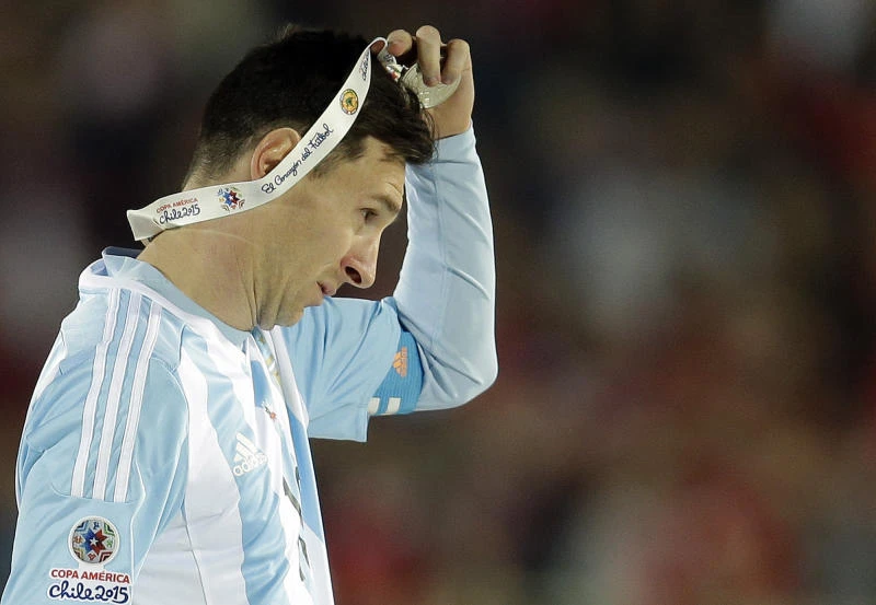 Messi devastated by new defeat in final