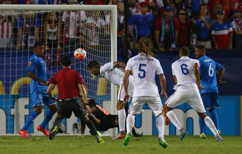 US off to winning start in Gold Cup opener