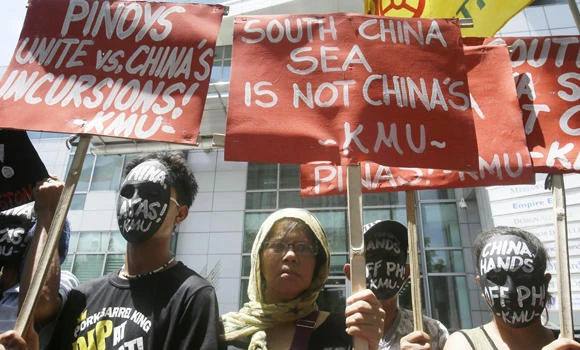 Philippines asks tribunal to invalidate China’s sea claims