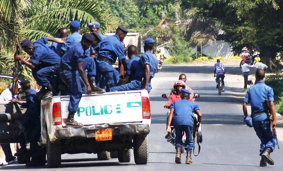 Burundian soldiers, gunmen clash near Rwanda border