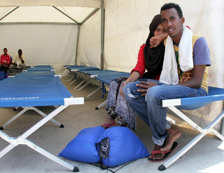 Migrant crossings to Europe hit 150,000 in 2015