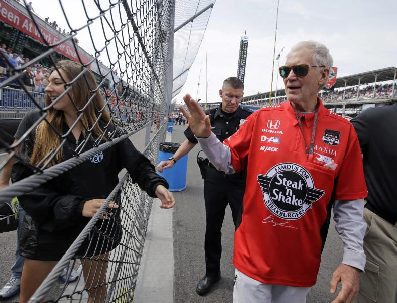Letterman un-retires to lampoon Trump