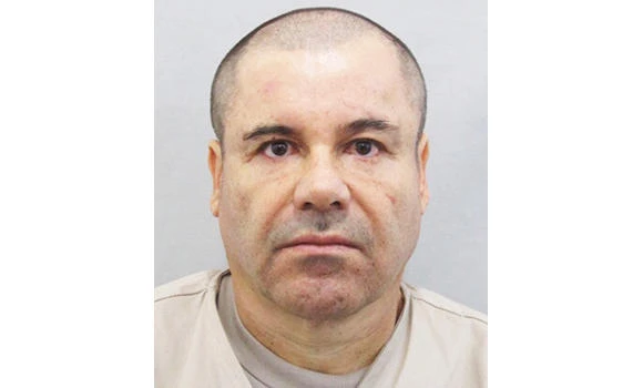 Mexico sacks prison chiefs over Guzman escape
