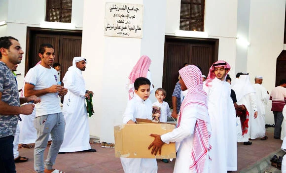 10,000 benefit from Zakat Al-Fitr