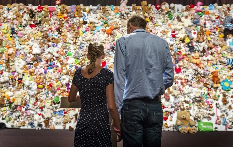 Memorials for MH17 victims as calls grow for justice