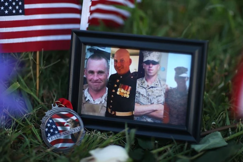 Death toll climbs to 5 in Chattanooga shooting