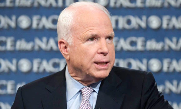 McCain says Trump should apologize to US military families
