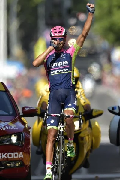 Thomas survives frightening crash as Plaza rules stage
