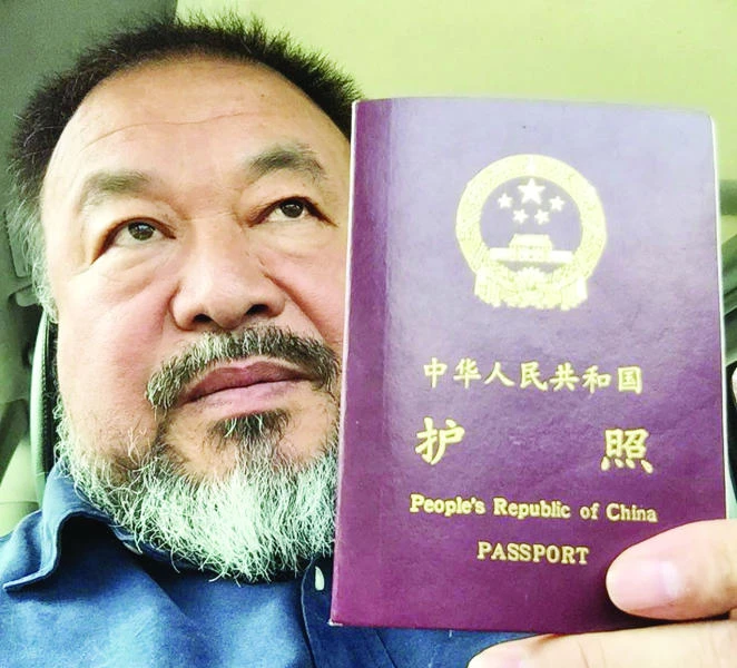 Chinese dissident artist gets back passport after four years