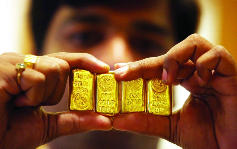 Gold heads for worst week since October