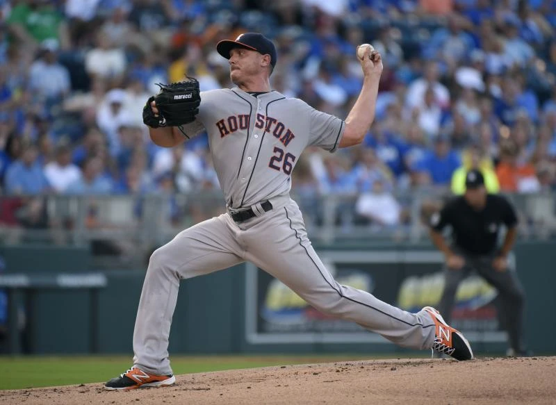 Kazmir shines on Astros debut in win against Royals