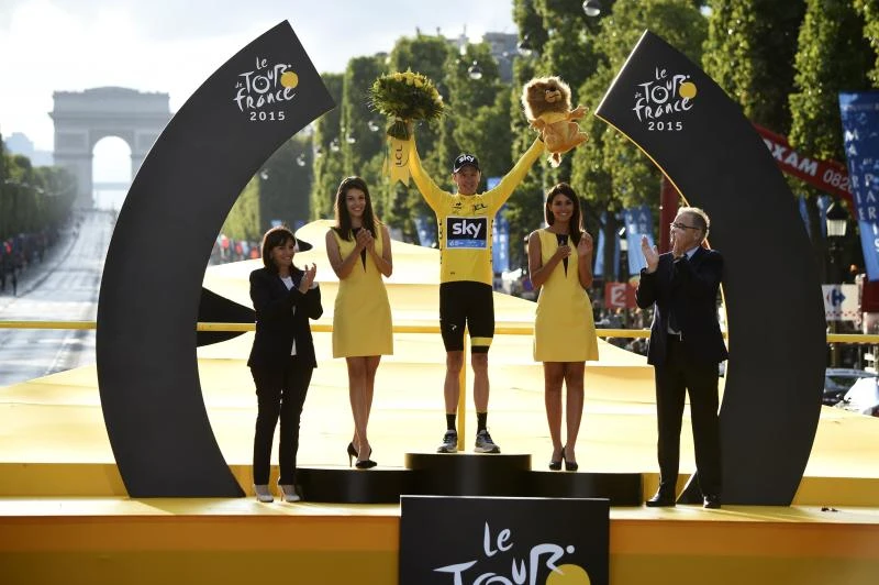 Froome secures second Tour title