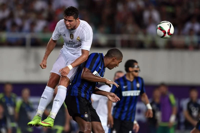 Bale, Ronaldo star as Real cruises past Inter