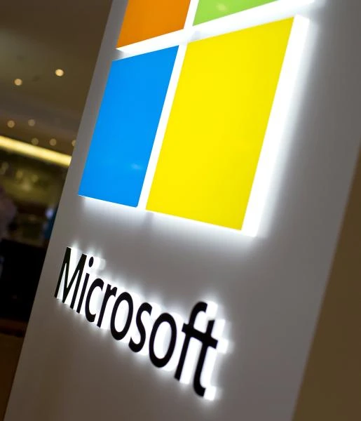 Microsoft rolls out Windows 10