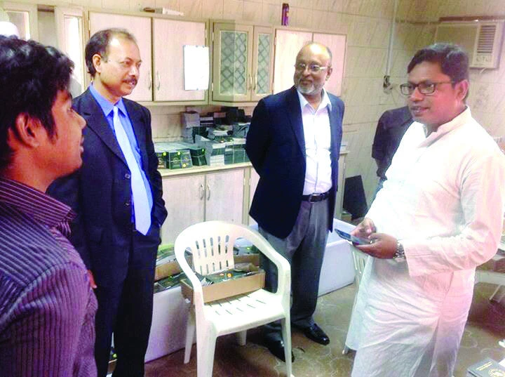 Bangladesh minister’s visit helps speed up passports distribution