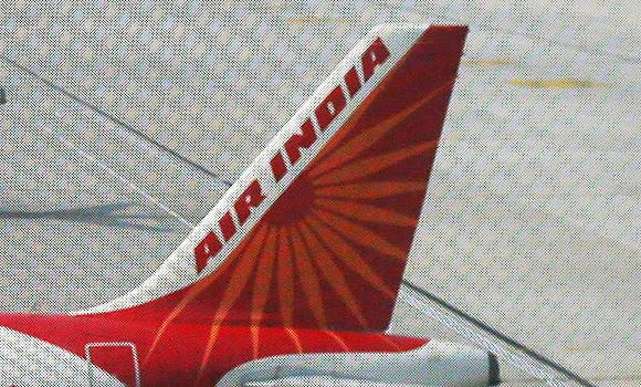 Air India staff arrested over people smuggling operation