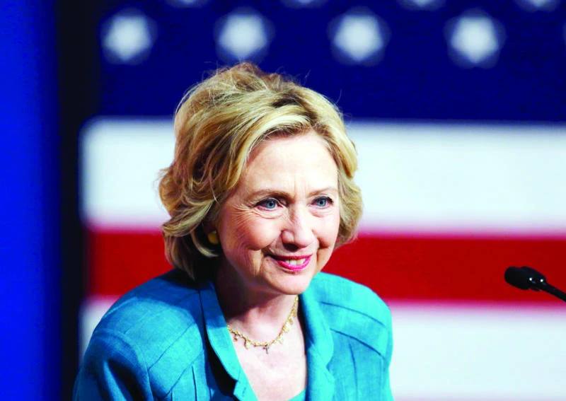 Hillary, Bill Clinton report $140m income since 2007