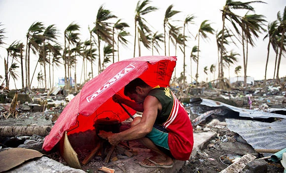 Manila vows action on Haiyan rebuilding