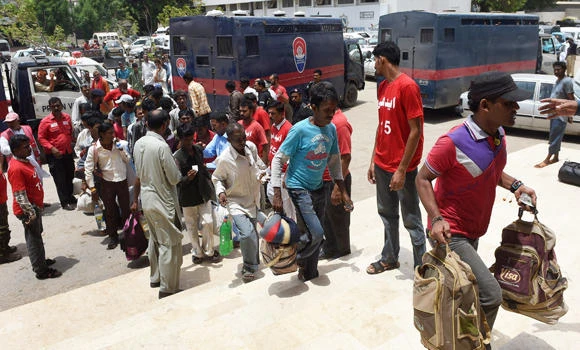 Pakistan frees 163 Indian fishermen in goodwill gesture