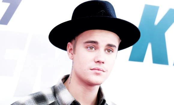 Bieber in compliance with vandalism sentence: Judge