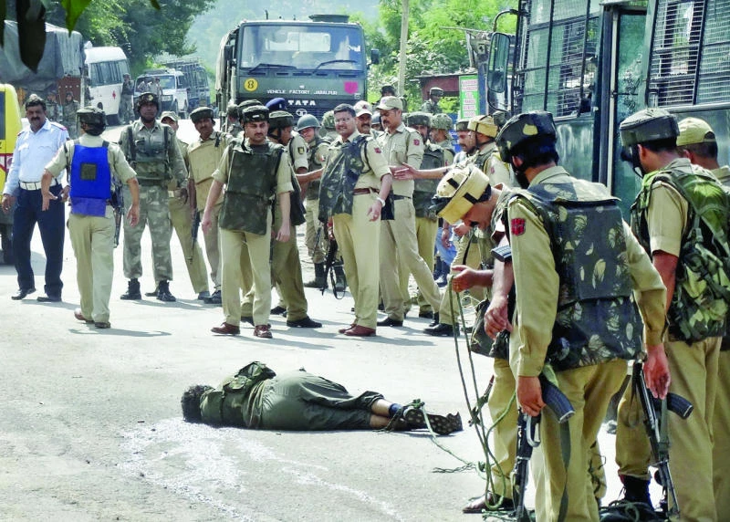 Pak militant captured in Kashmir, says India
