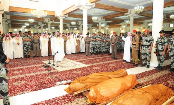 Grand Mosque imam denounces Asir attack as evil act, extreme corruption