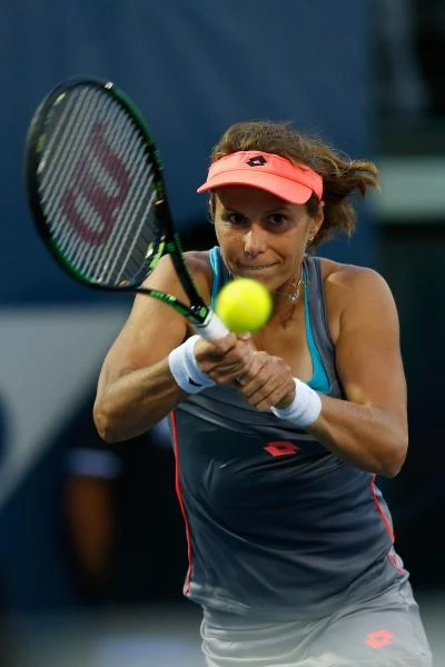 Lepchenko stuns top-seeded Wozniacki