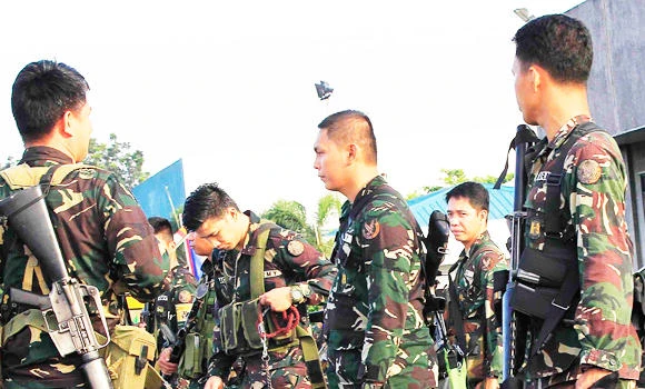 Abu Sayyaf militants kill 2 soldiers