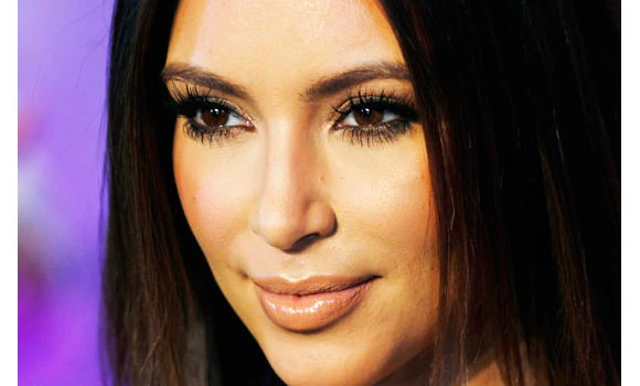 FDA warns over Kim’s drug promotions