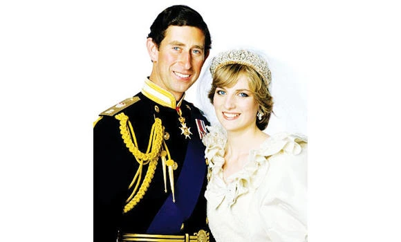 Candid wedding photos of Diana up for sale