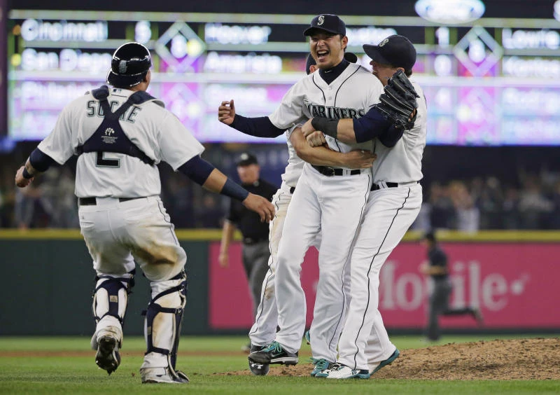 Iwakuma no-hitter steers Mariners past Orioles