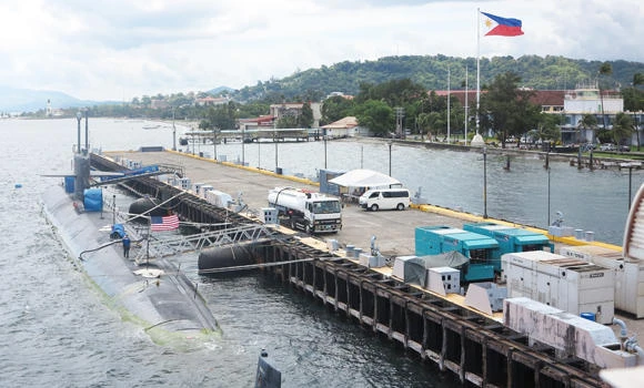 Philippines to open base near disputed sea even without US