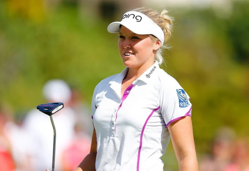 Canadian teen Henderson boosts LPGA lead to five