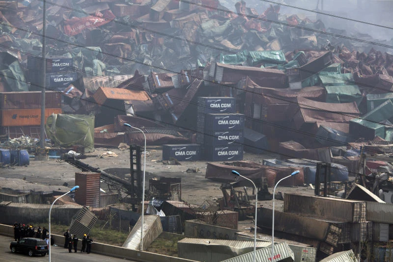 ’Hundreds of tons’ of cyanide at China blasts site