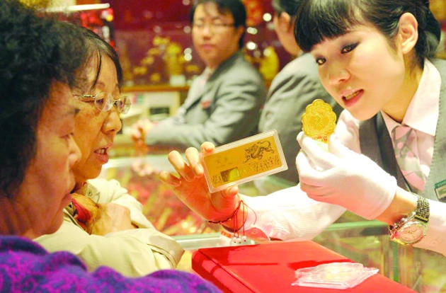 Chinese gold demand limbers up for bull-bear tussle