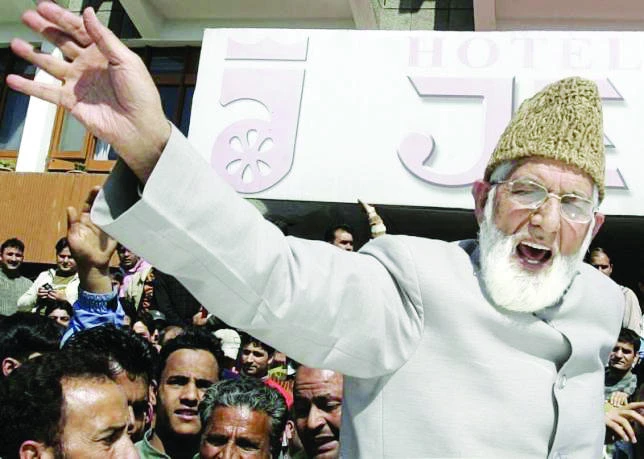 Pakistan invites separatists for talks ‘to irritate India’