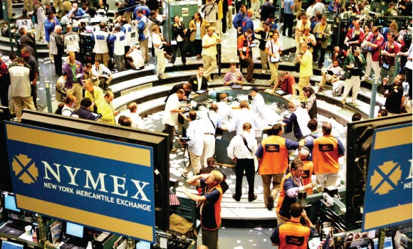 Derivatives markets see oil prices to stay low for years to come