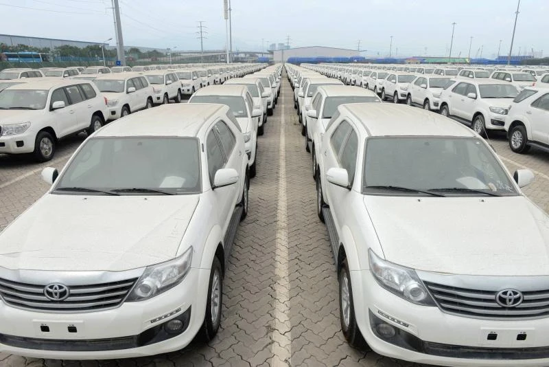China's factory sector shrinks at fastest pace in 6-1/2 years