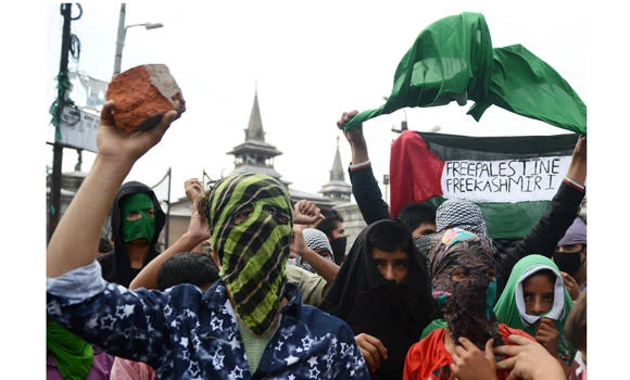 India objects to talks between Pakistan, Kashmir separatists