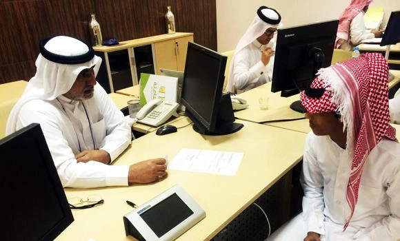 Lukewarm response to voter registration