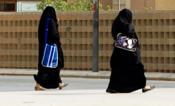 Education Ministry OKs transport agreements for female teachers