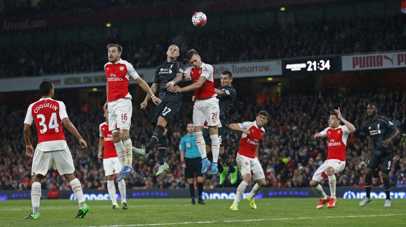 Wenger rues offside call in Liverpool stalemate