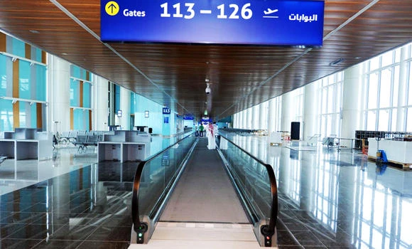 Faulty air conditioning at Madinah airport inconveniences passengers