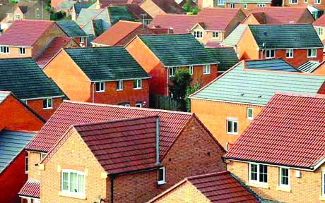 British house prices to rise 5% this year