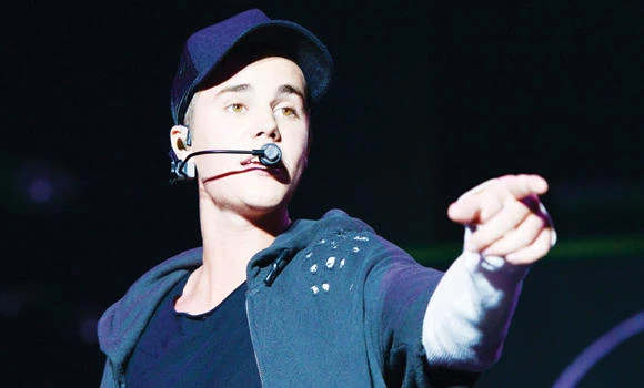 Bieber to perform at MTV Awards