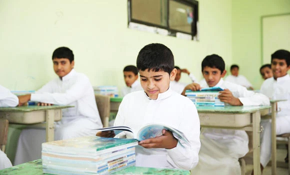 Schoolbook shortage to end next week, ministry says